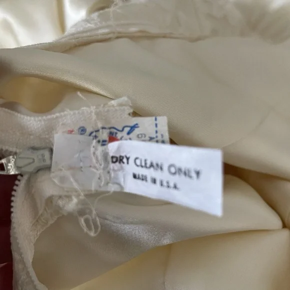 Vintage 60s Cream Wedding Dress ILGWU Drop Waist Bow Satin Lace Hi Lo Size Small - Picture 9 of 12